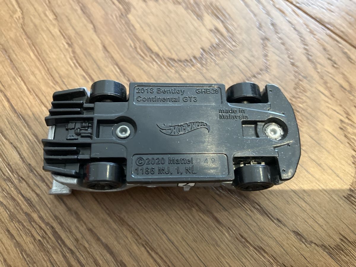 Hot Wheels Giocattoli: Hotwheels Bentley Continental GT3 – Nuovo (secondo la descrizione) da Luzern venduto da tra_t8h7 2