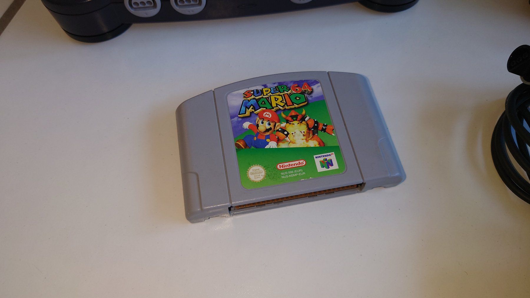 Nintendo Console: N64 Konsole inkl. Super Mario 64 – Usato da Pfaffhausen venduto da Odla7 2