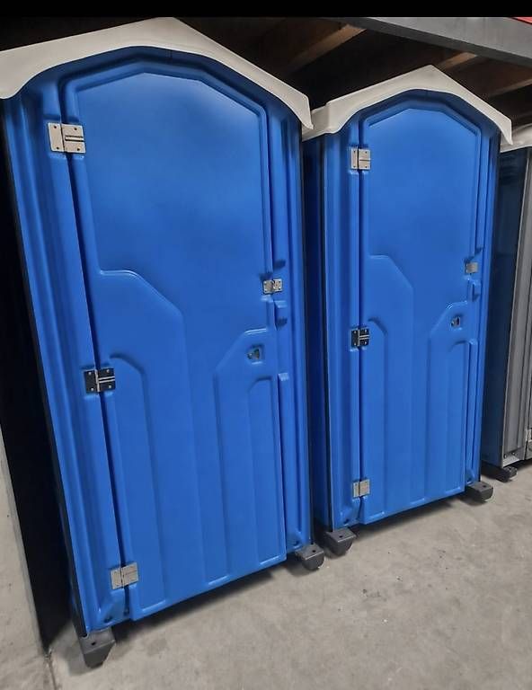 WC: Mobiles WC / Toilette  – Usato da Neuhaus SG venduto da m89r