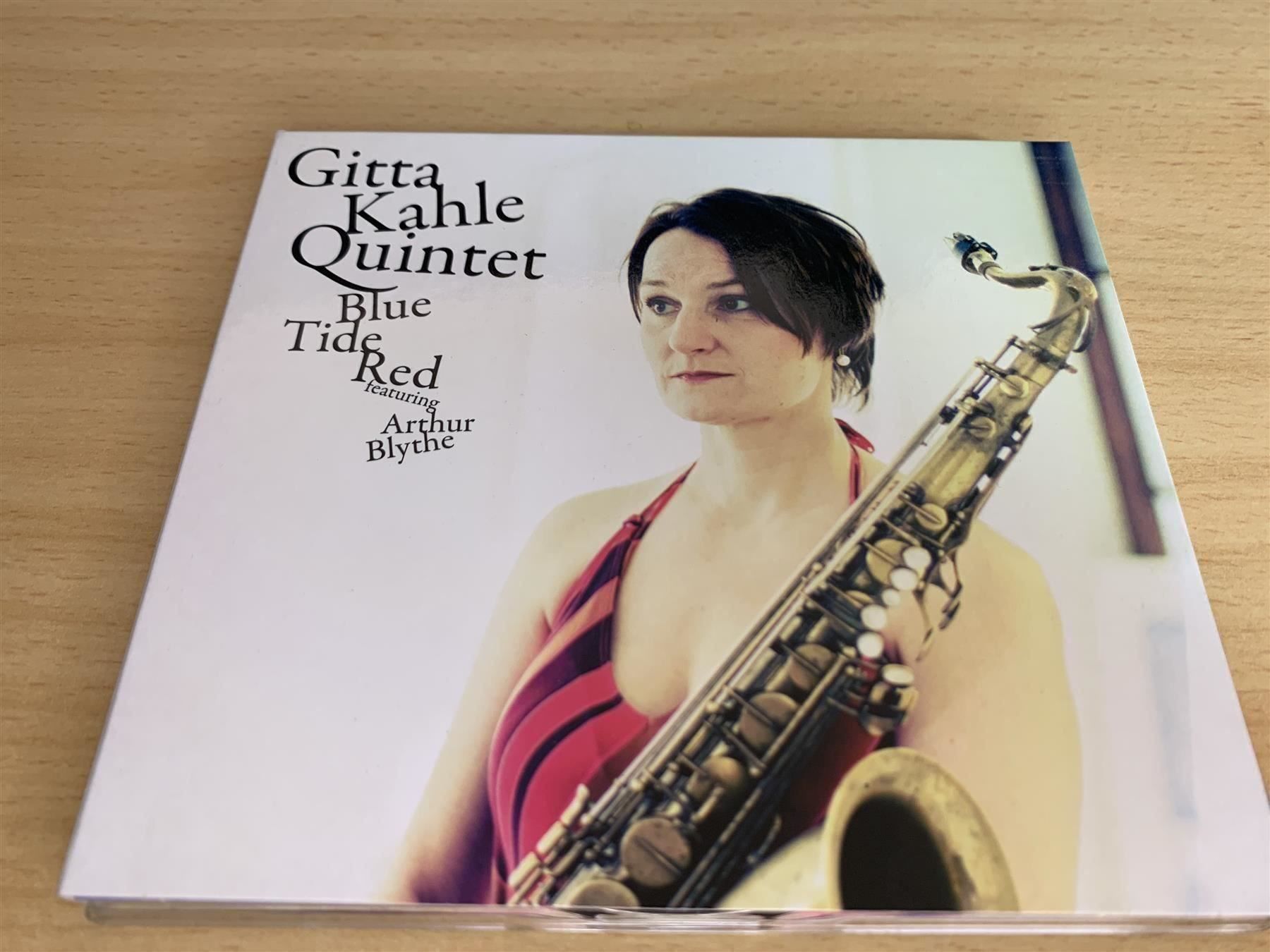 CD: Gitta Kahle Quintet : Blue Tide Red – Usato da Rikon im Tösstal venduto da Alpenmutz
