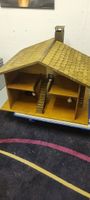Wunderschönes Puppenhaus, zweiseitig bespielbar