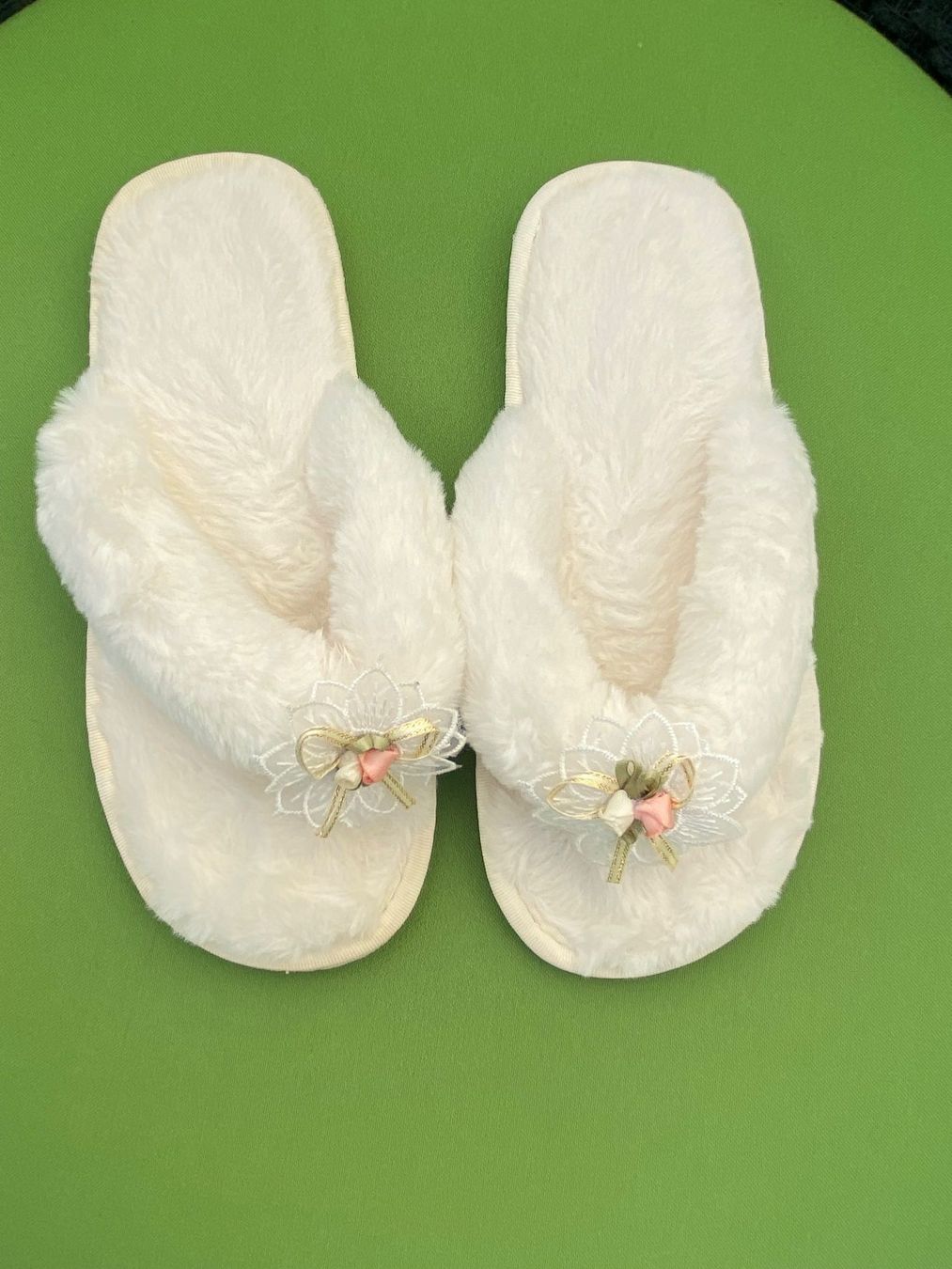 Scarpe da donna: SUMMERTIME - stylische Flip-Flops mit Décor, weiss, 40-41 – Nuovo e nell'imballaggio originale da Winkel venduto da ferrari2022 2