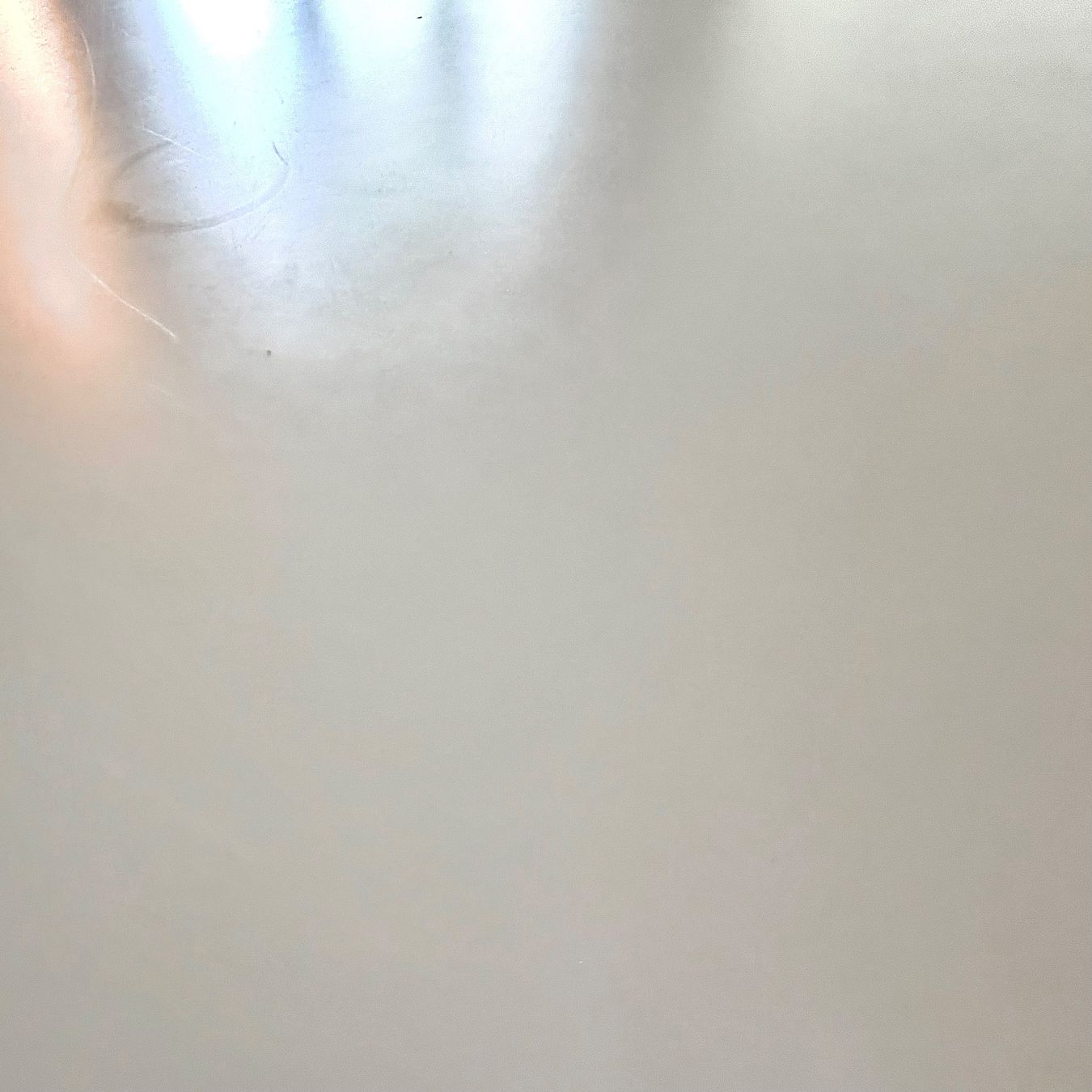 Tische: Tisch, weiss, rund 120cm – Gebraucht aus Basel von La-Verkauft 3