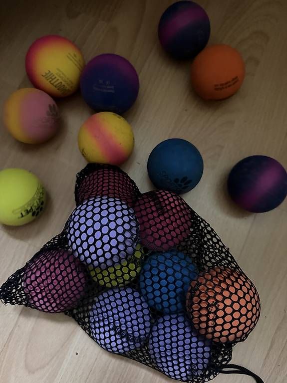 Palloni: Diverse Hundebälle – Nuovo e nell'imballaggio originale da Wilen b. Wil venduto da Valerx