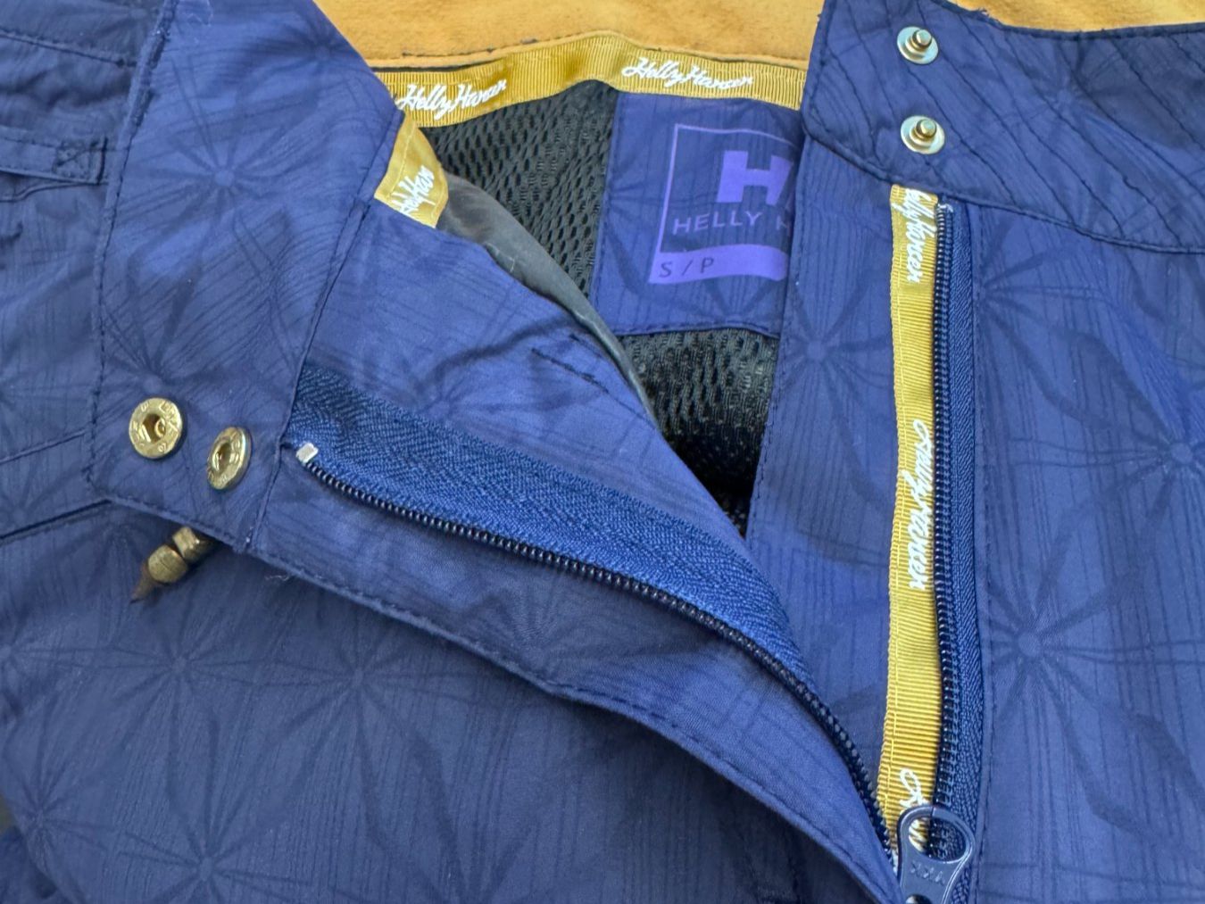 Helly Hansen Pantaloni: Helly Hansen Skihose Gr.S, blau – Usato da Nürensdorf venduto da 2ND_STORY 8