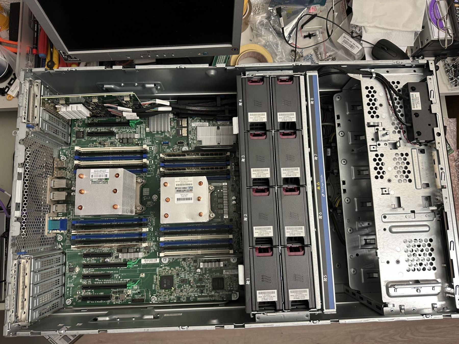 Hewlett Packard Server: HP Proliant Server ML350 G9 2x 2.1GHz E5-2620v4 – Gebraucht aus Münsingen von Hanibal26 6