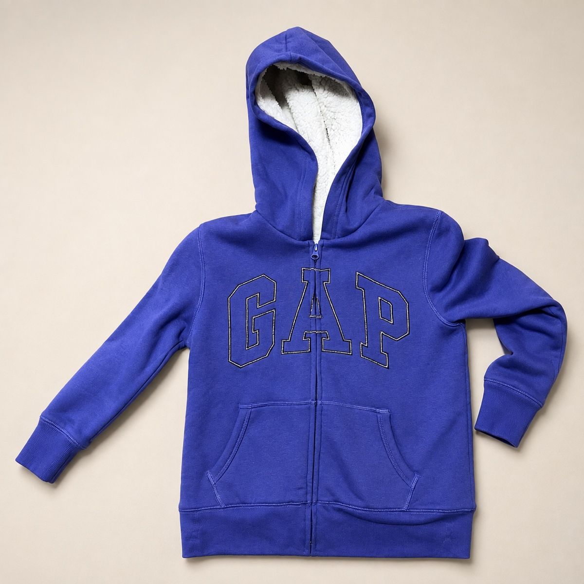 Gap Pullover & Sweatshirts: GAP Kinder Hoodie  – Gebraucht aus Dübendorf von sch_p5sf