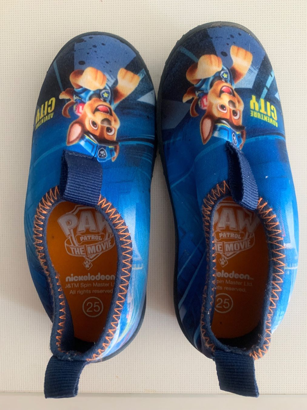 Chaussures garçon: Badeschuhe Paw Patrol Grösse 25 – D'occasion à Rosshäusern par MiJoDoOl 2