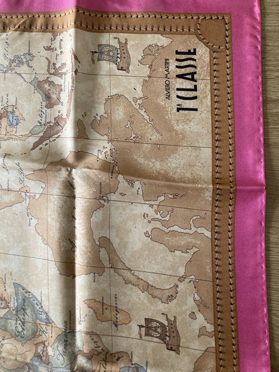 Foulard & Sciarpe: Silk scarf Alviero Martini – Nuovo e nell'imballaggio originale da Zürich venduto da Lau_b5gv 1