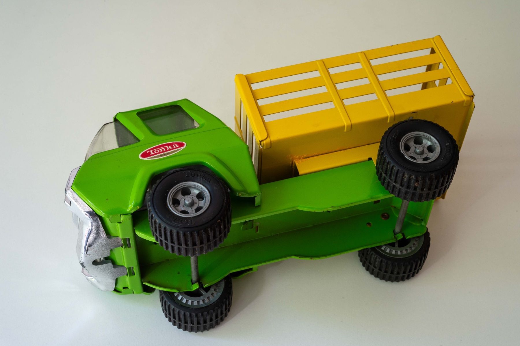 Tonka Giocattoli: Tonka Kipplaster / Heuwagen – Usato da Schwerzenbach venduto da floridan 7