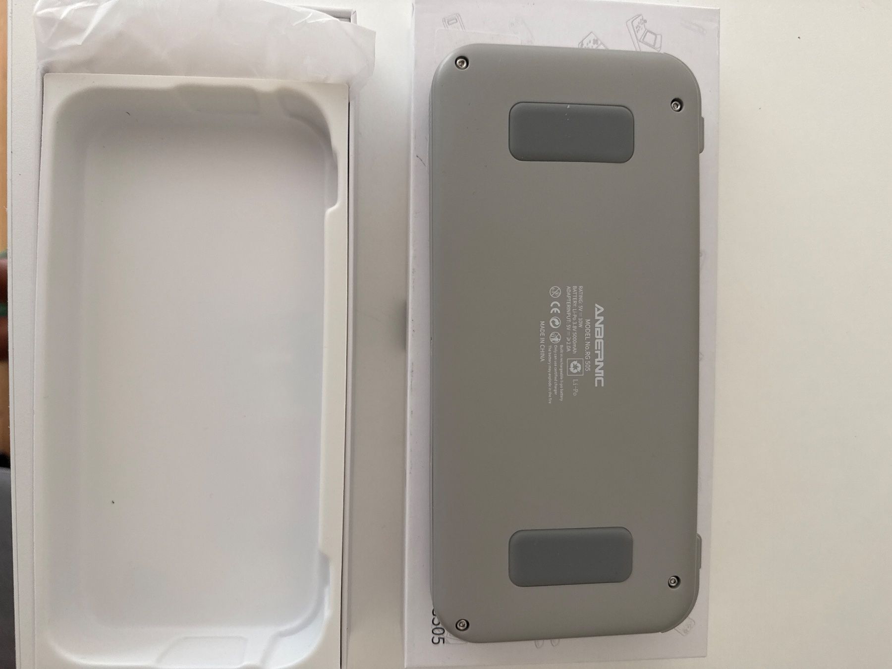 Anbernic Console: Anbernic RG505 Handheld Console Grau – Usato da Zürich venduto da BettyBetson 1