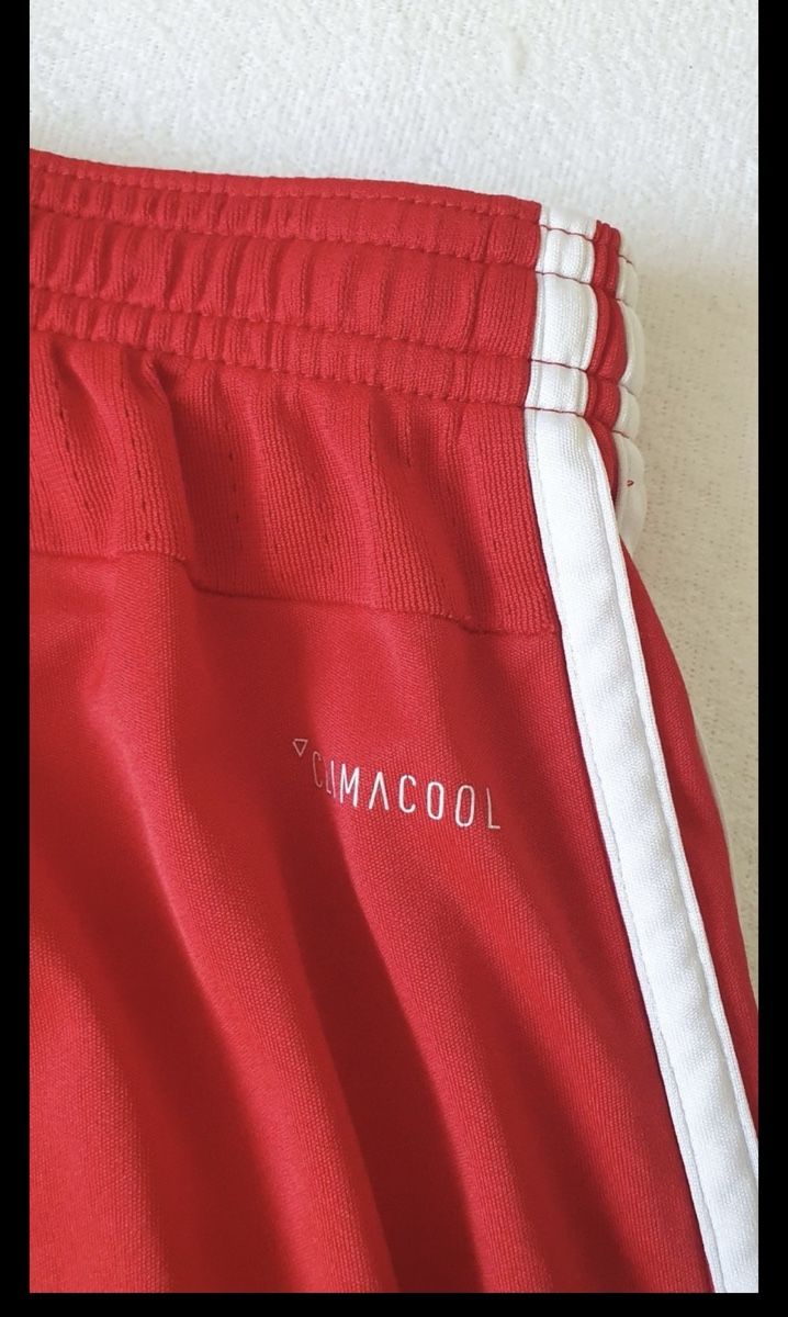 Adidas Pantaloni: bayern münchen shorts G M original – Usato da Maienfeld venduto da tobeyl2020 3