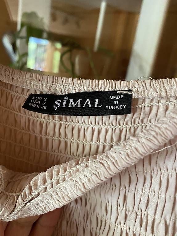 Robes: Rosanes Kleid  – D'occasion à Därstetten par yas_pb5r 3