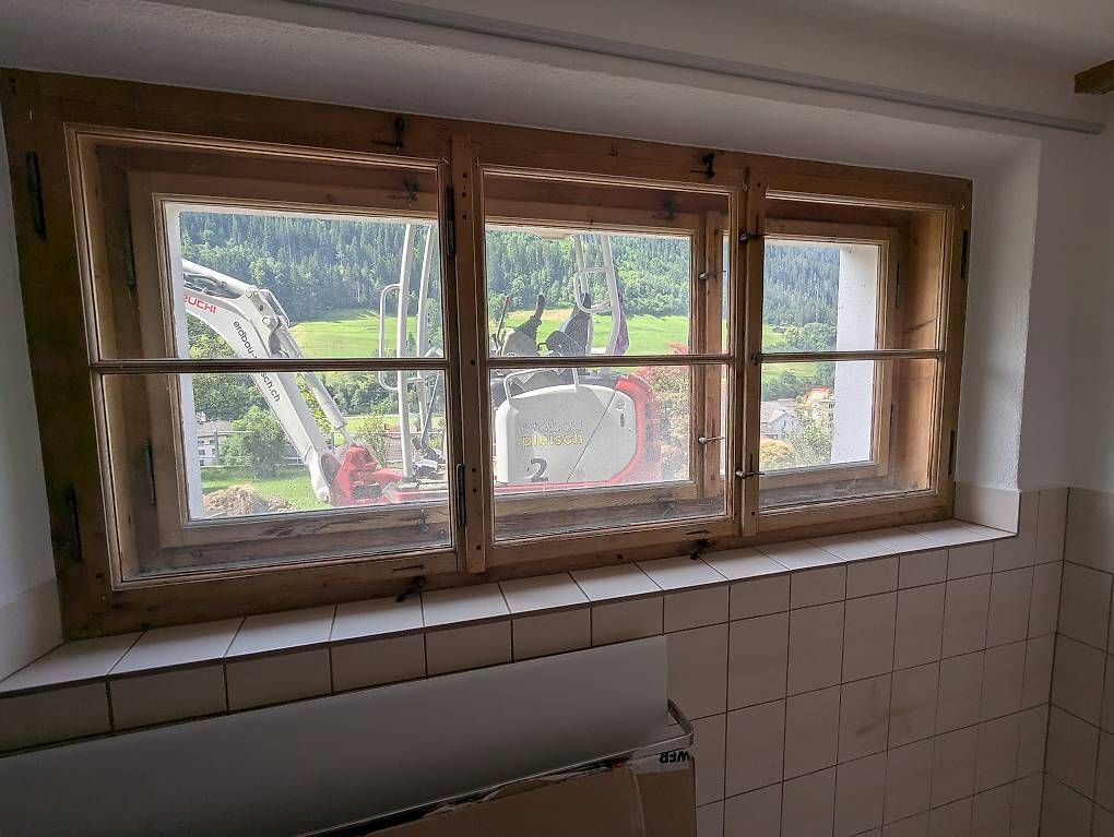 Finestre: Alte Fenster – Usato da Küblis venduto da thomi.kobler 1