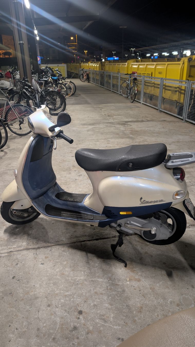 Vespa Scooter: Vespa ET4 – Usato da Lostorf venduto da Simcom2 2