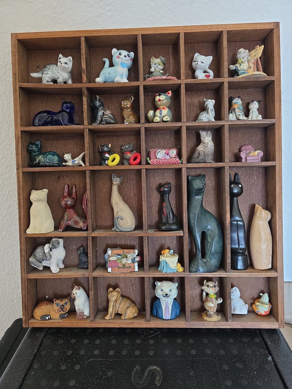 Vetrine: Collection de chats miniatures – Usato da Morges venduto da duf_k76x 1