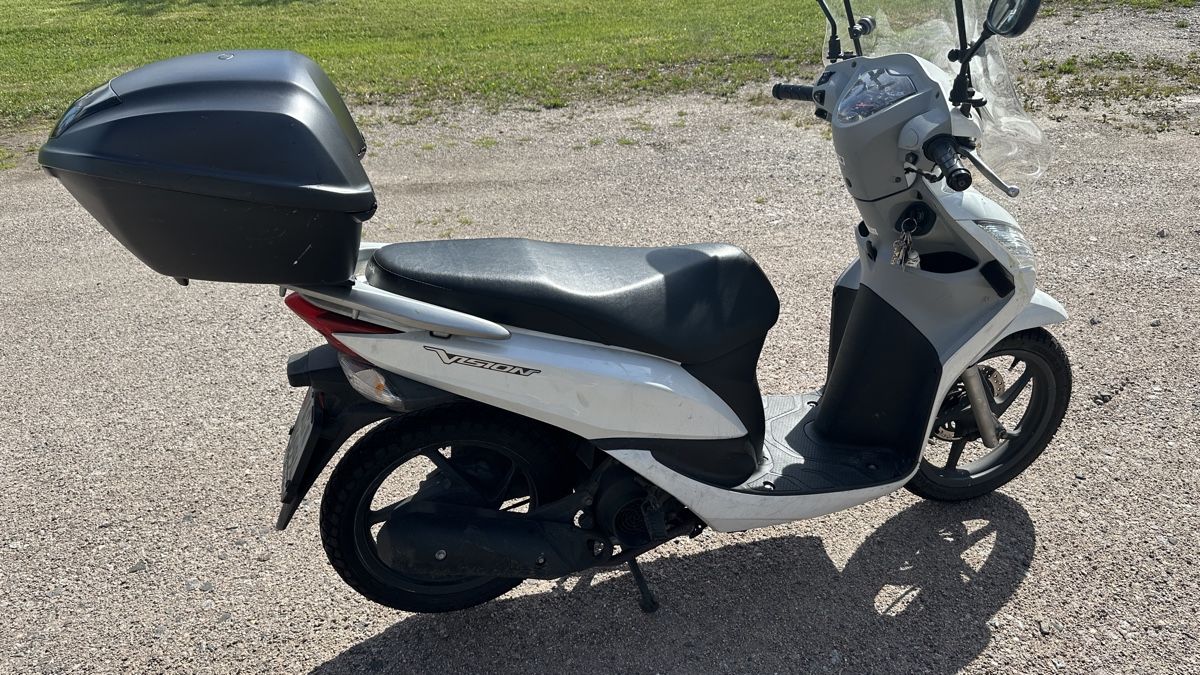 Honda Strada: Honda Vision 110 / NSC 110 Roller – Usato da Baden venduto da say_d6f5 4