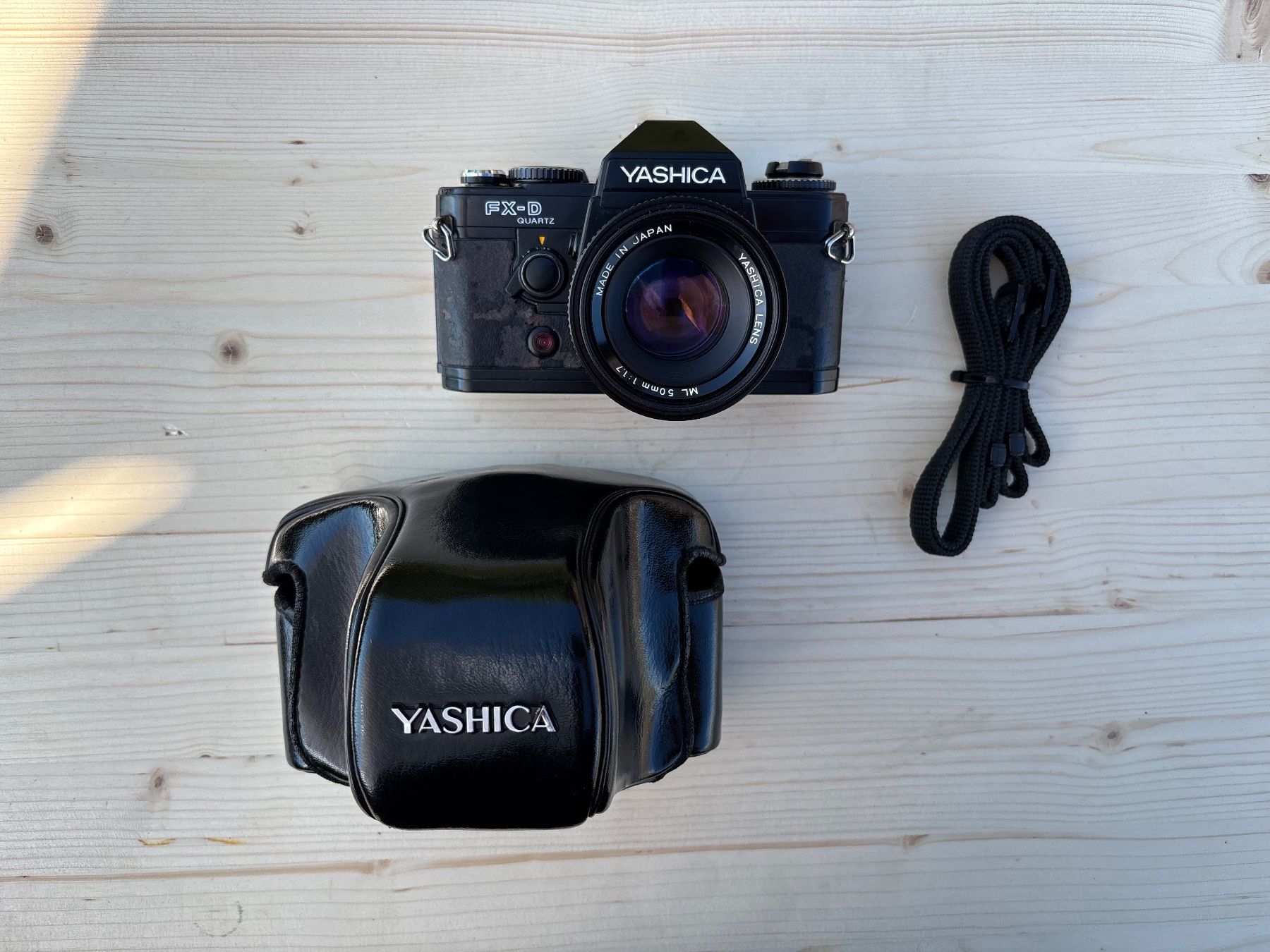 Yashica Fotocamera: Yashica FX-D Quartz Kamera – Usato da Feldbach venduto da Olive1 1