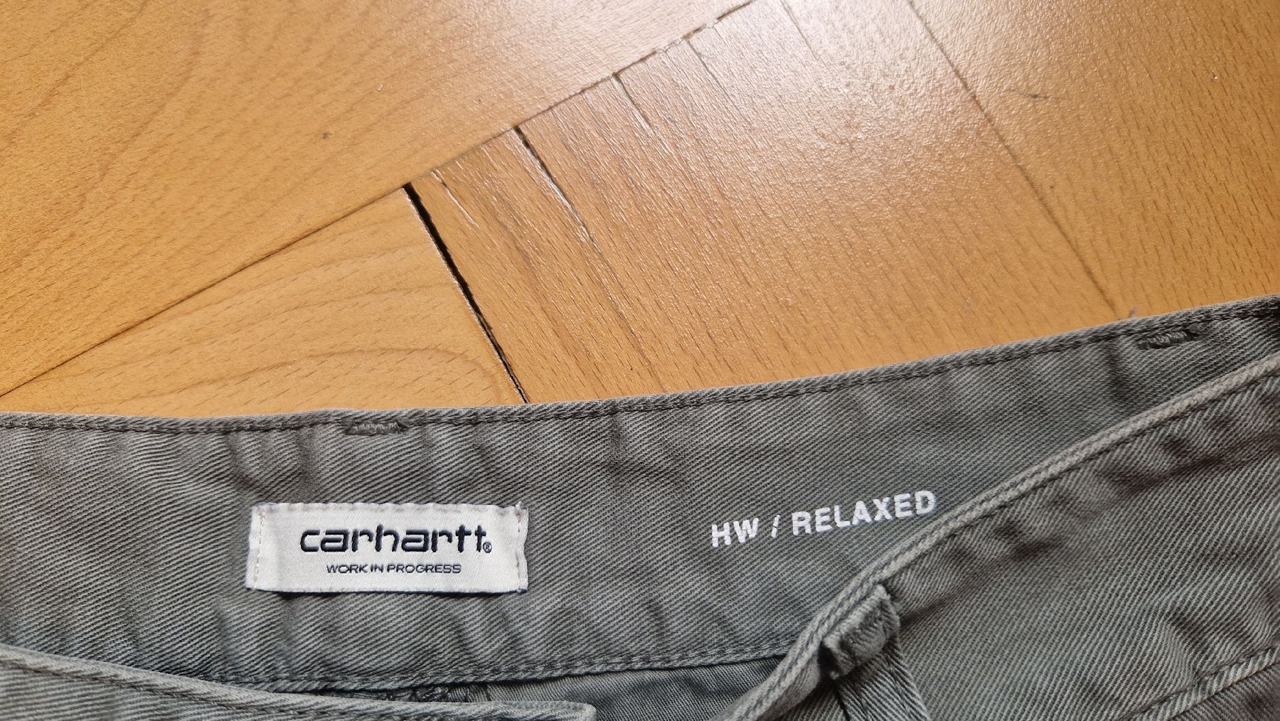 Carhartt Pantaloni: Carhartt Cargohose – Usato da Zürich venduto da mona807 1