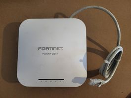 Fortinet FortiAP 231F Access Point gebraucht