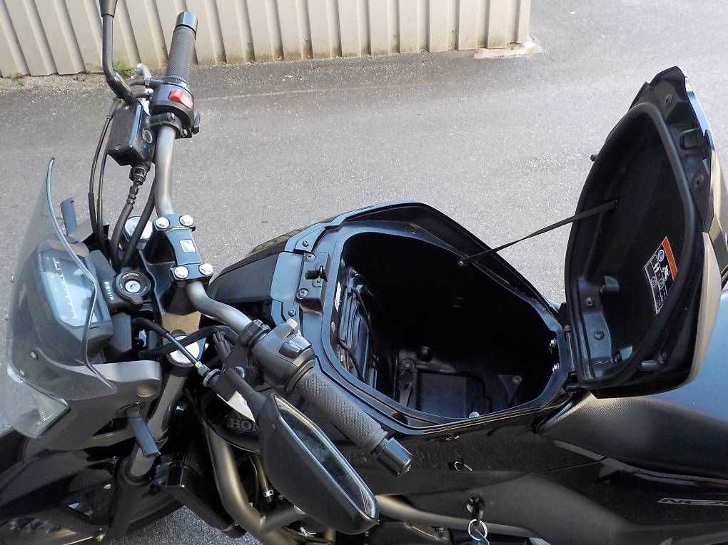 Strasse: Honda NC 700SA – Gebraucht aus Winznau von Dessert 4