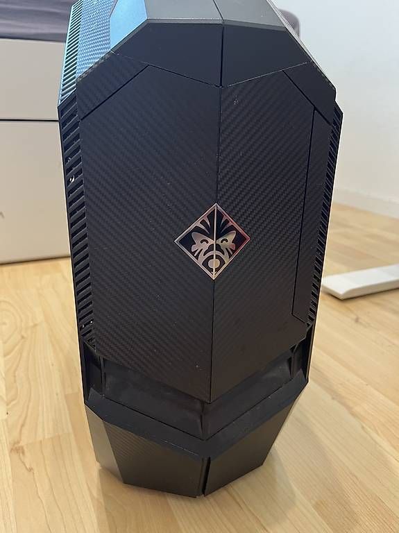 Hewlett Packard PC: HP Omen Gaming PC - i7, 32GB RAM, RTX 2060 – Usato da Stans venduto da jas_76ww