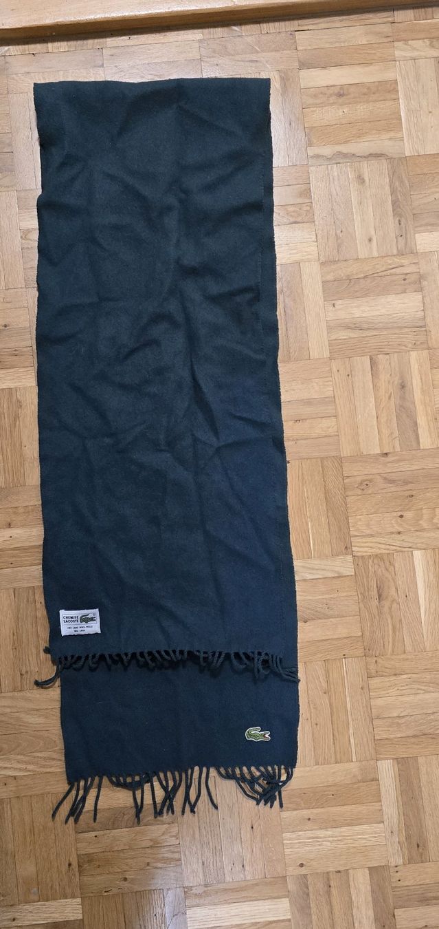 Foulards, Tücher & Schals: Echarpe Lacoste – Gebraucht aus Lausanne von Ari-92