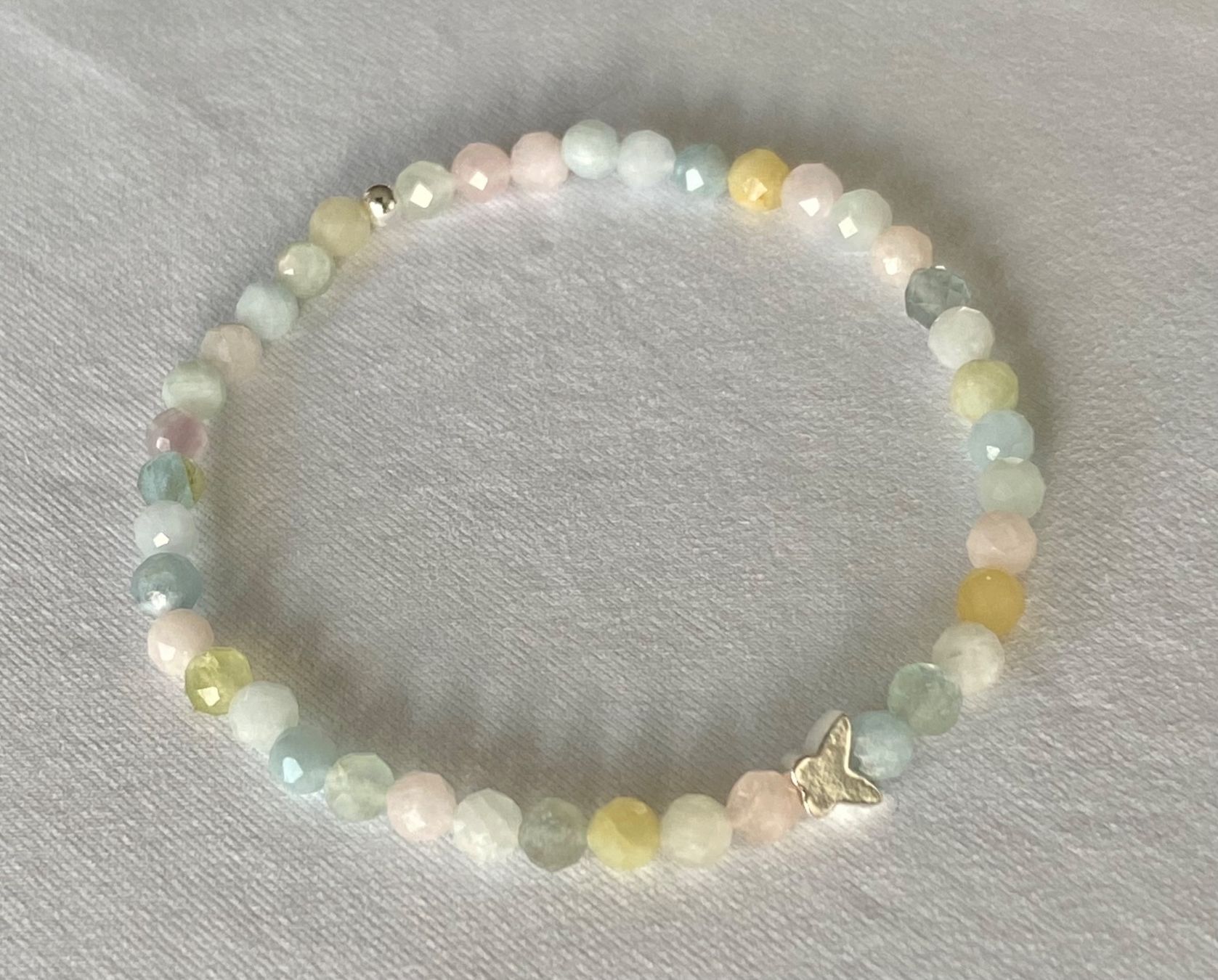 Bracciali & Braccialetti: Edelstein Armband Morganit / Beryll mit Silber auf Mass – Nuovo e nell'imballaggio originale da Zuzwil SG venduto da Lemliskat 2