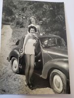 Foto Auto Frau  Erotik  B1