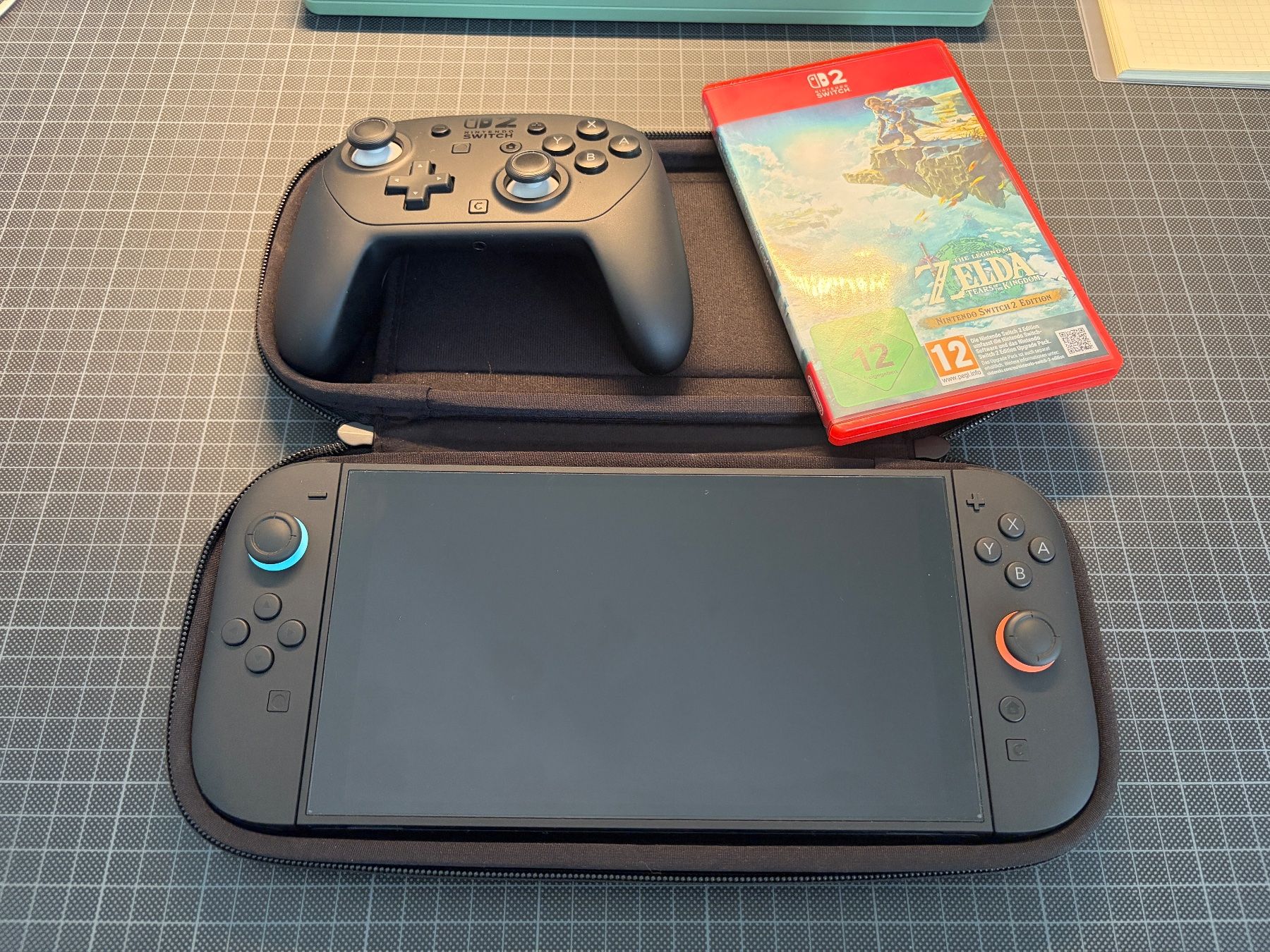 Nintendo Konsolen: Nintendo Switch 2 + Switch 2 Pro Controller + TOTK – Gebraucht aus Genève von Antoine_Mandly
