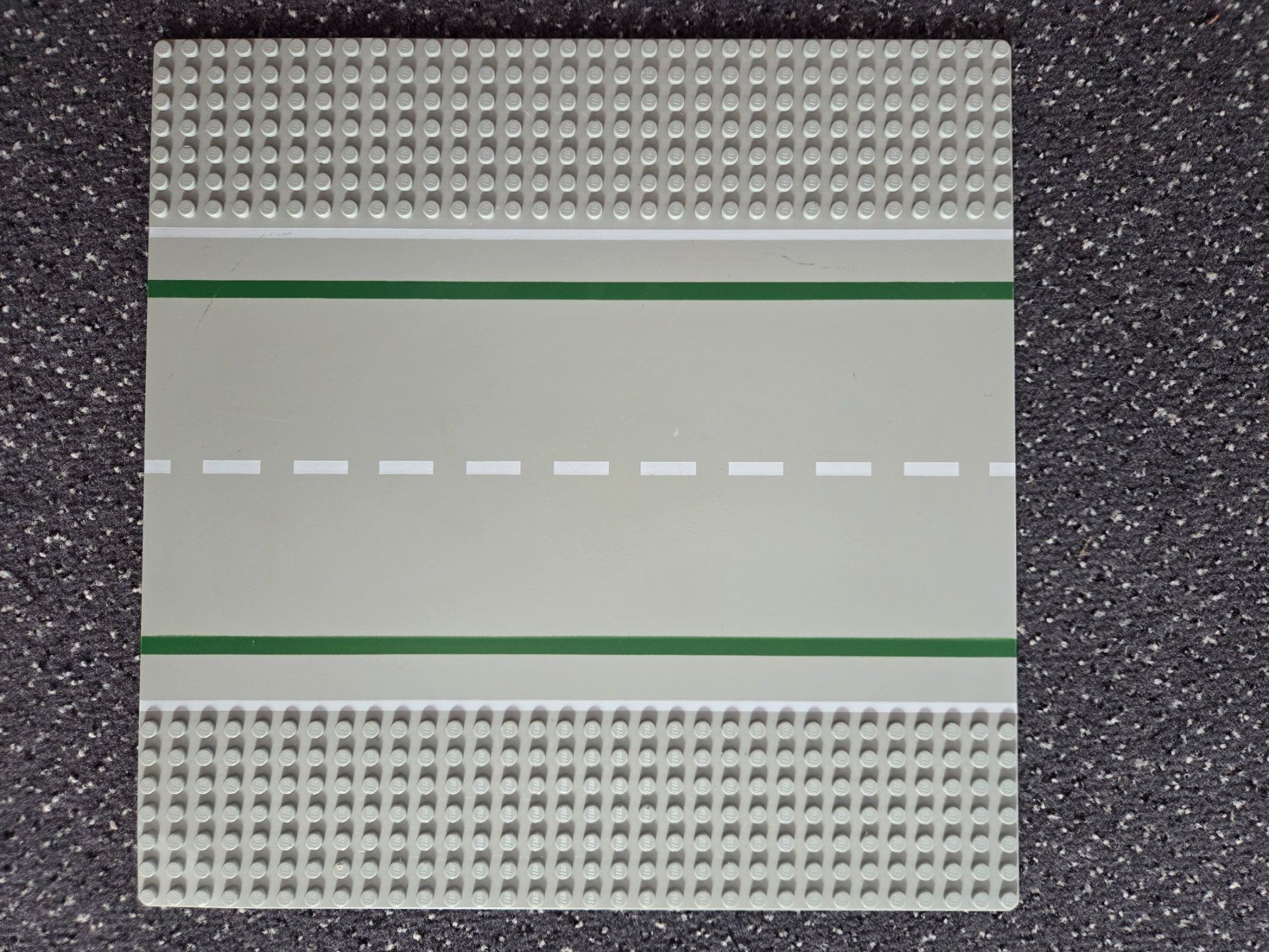 Lego Giocattoli: LEGO Strassenplatten 16-teiliges Set – Usato da Ennetmoos venduto da Gamer2 2
