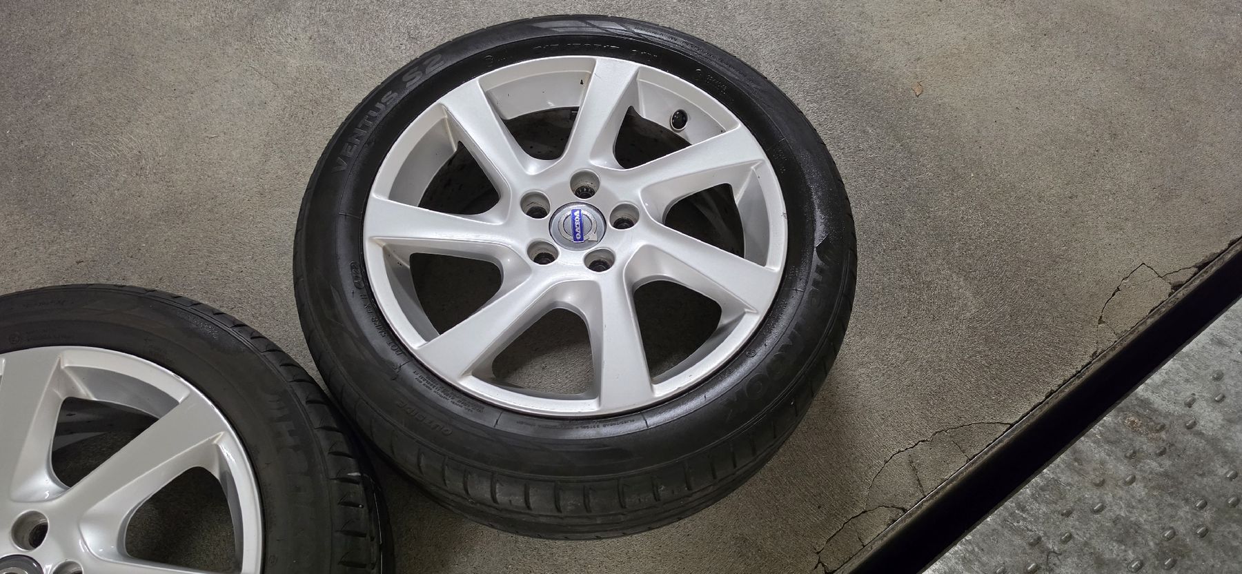 Pneus & Roues: Volvo Original Radsatz "Pandora" – D'occasion à Merligen par SwissMini27 4