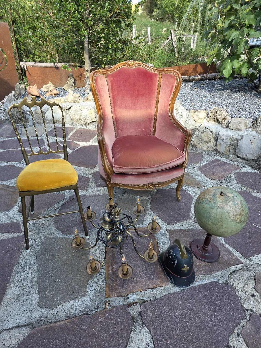 Tutte le decorazioni: Antike Deko Sachen  – Usato da Biberstein venduto da Jambo008