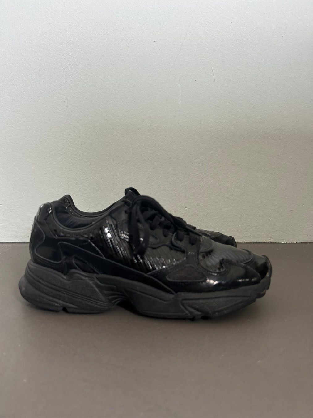 Buffalo Herrenschuhe: Adidas Buffalo Schuh – Gebraucht aus Wittenbach von sorento12