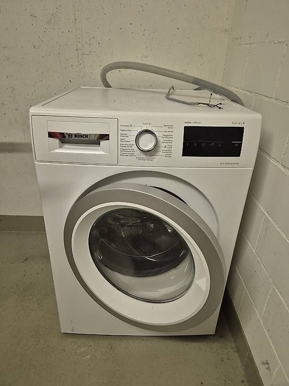 Lavatrici: Waschmaschine Bosch Series 4 – Usato da Winterthur venduto da Caran1010 1