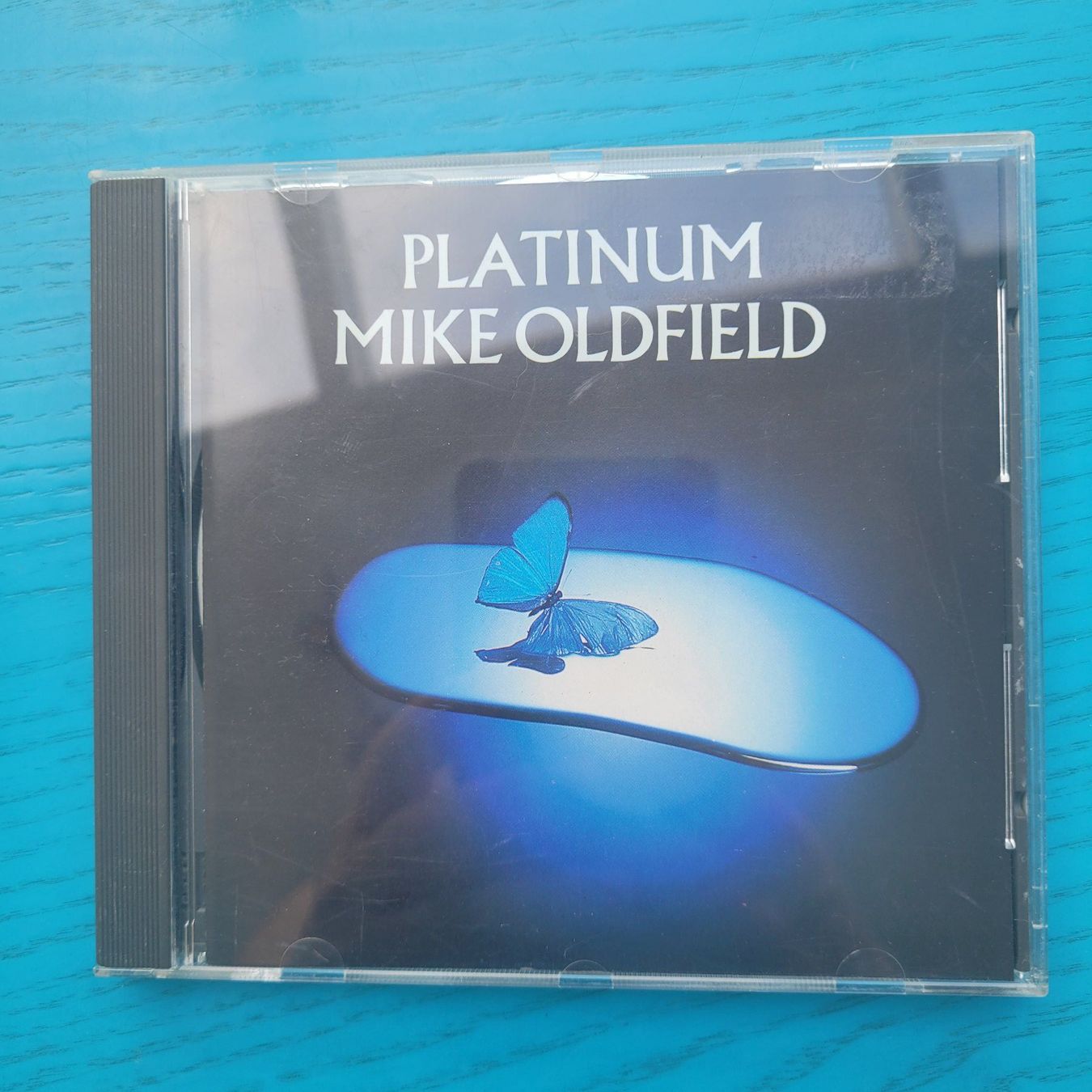 CD: Mike Oldfield- Platinum – Usato da SCHÜBELBACH venduto da CoKaHa