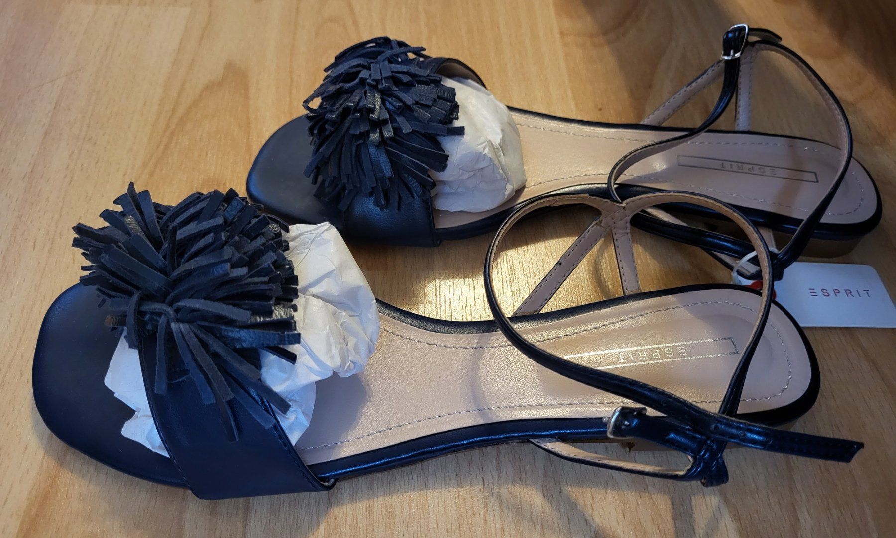 Esprit Damenschuhe: Neue Ledersandalen von Esprit, navy – Neu und originalverpackt aus Basel von jma_vh95 2