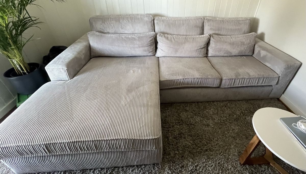 Divani: Modernes Sofa in Beige/Greige – Nuovo (secondo la descrizione) da Frauenfeld venduto da mar_ms6s 2