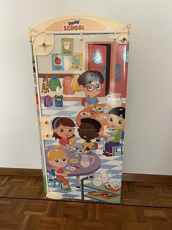 Maisons pour enfant: Smoby school – D'occasion à Nyon par ana_26z8