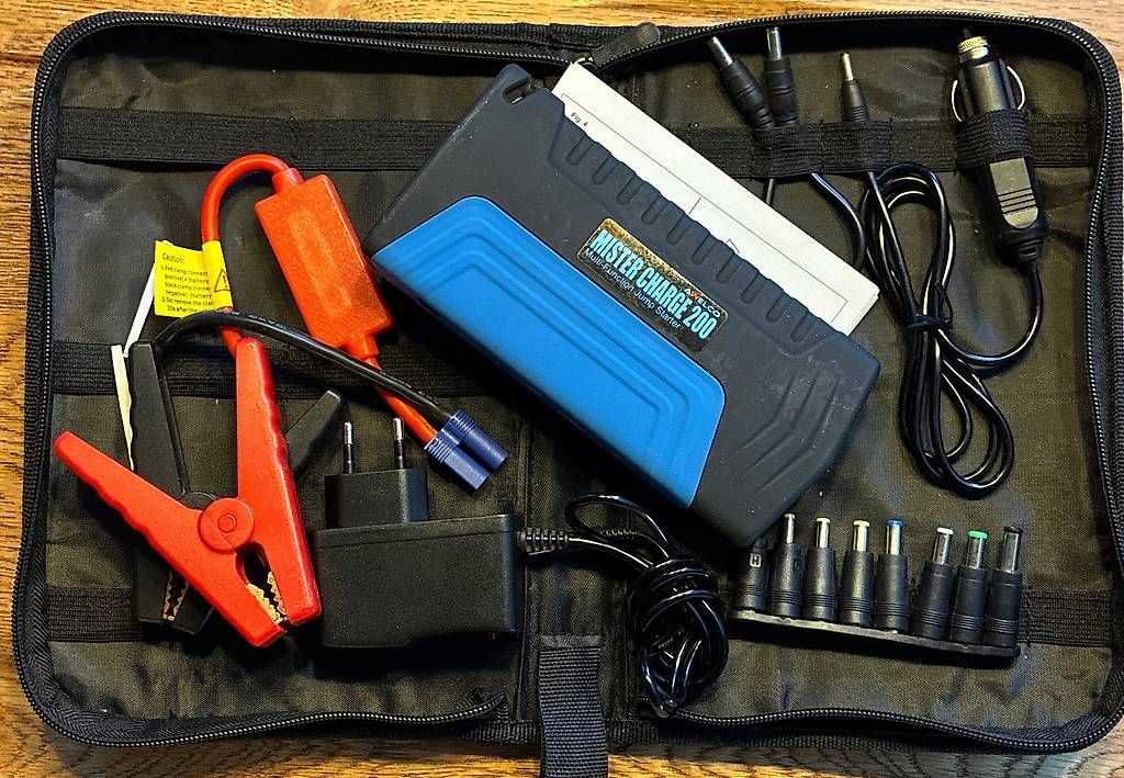 Caricabatterie: Mister Charge 200 Auto Booster – Usato da Grosshöchstetten venduto da Hagbard_23