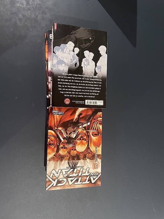 Fumetti: Manga Attack on Titan 26-34  – Usato da Breitenbach venduto da kus_fq9h 1