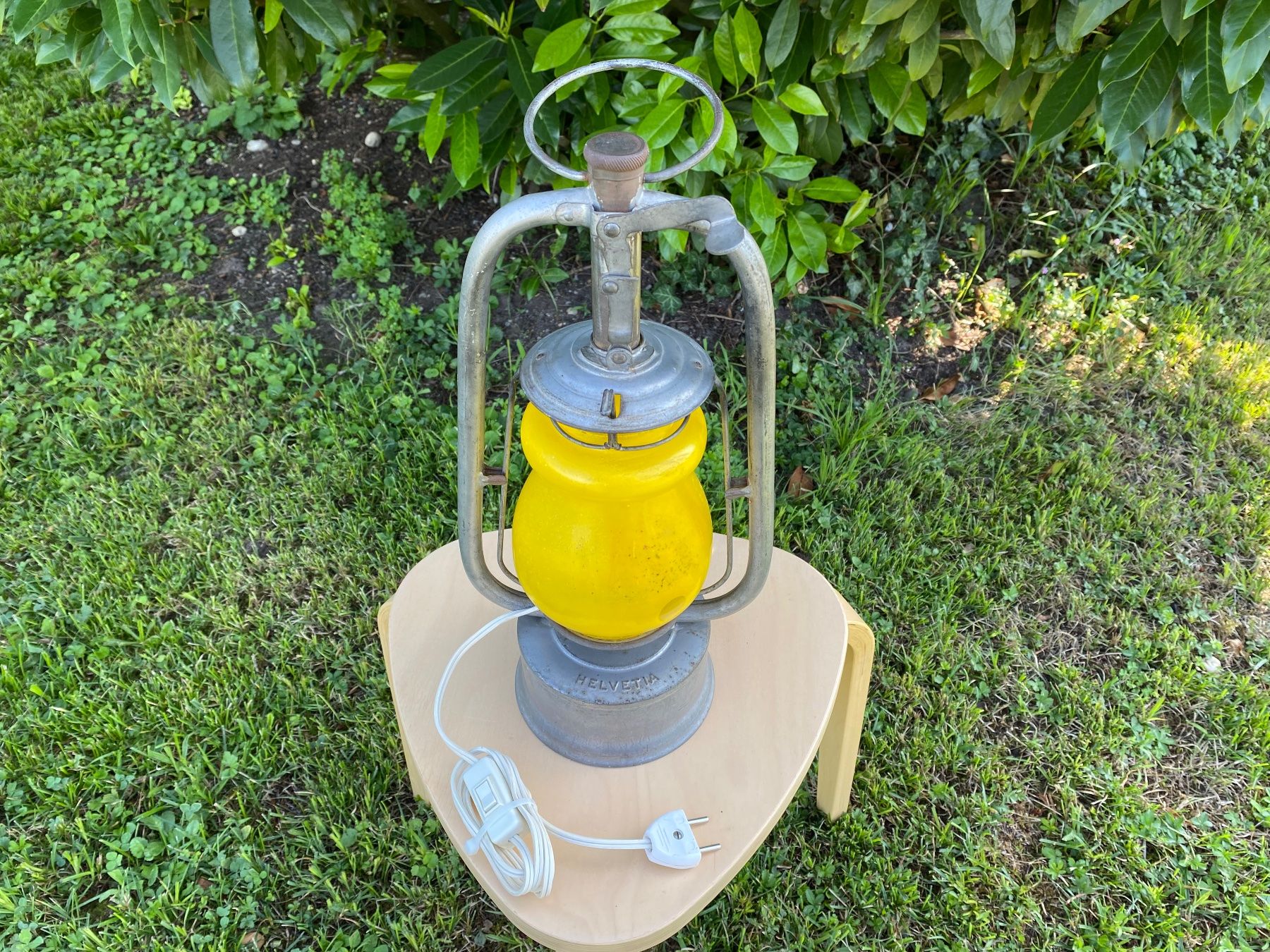 Lampen: Helvetia Sturmlampe – Gebraucht aus Feldbach von Olive1 1