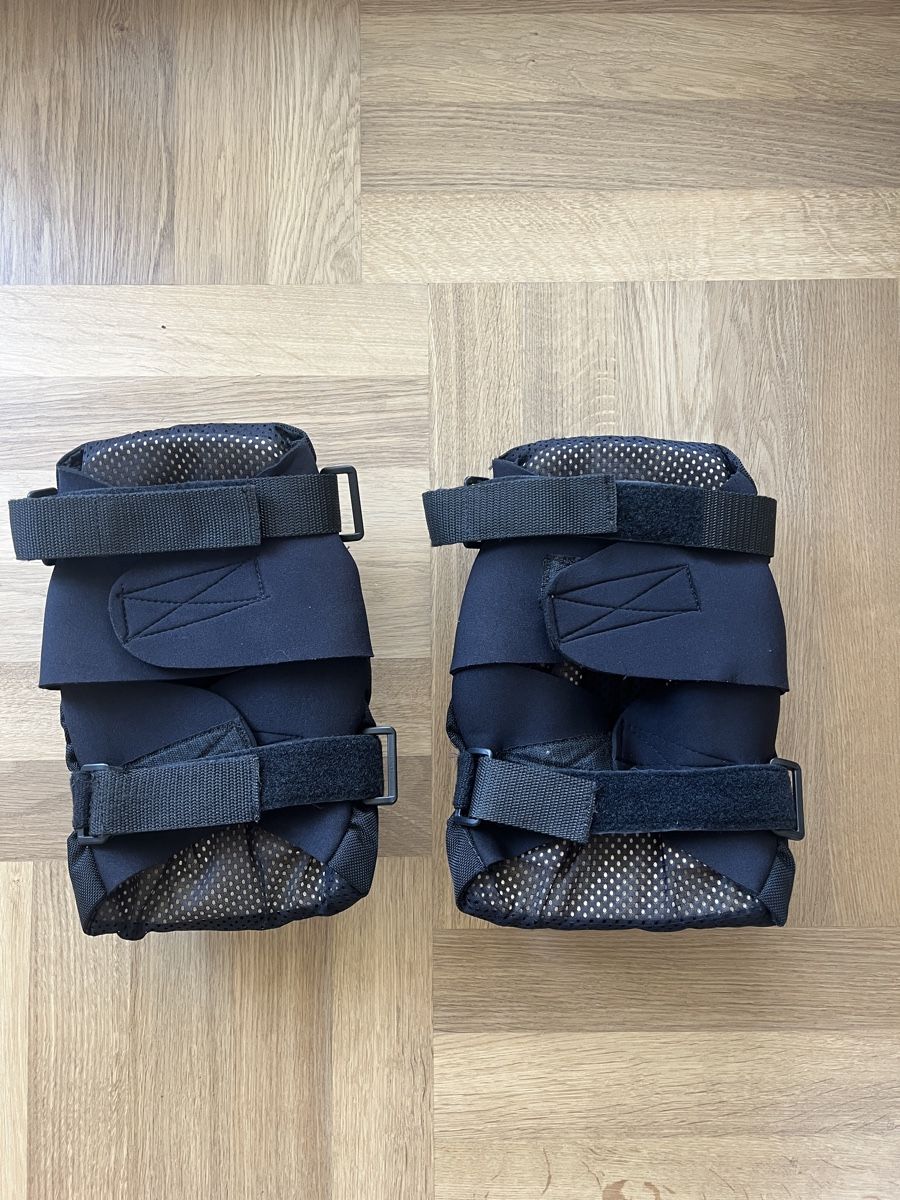 Protections: Lazy Legs Knieschoner  – D'occasion à Zürich par Heinzernst 7
