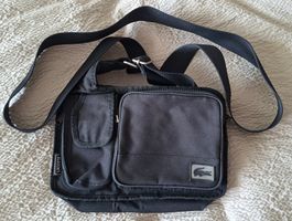 Lacoste Umhängetasche / Schultertasche Schwrz –guter Zustand