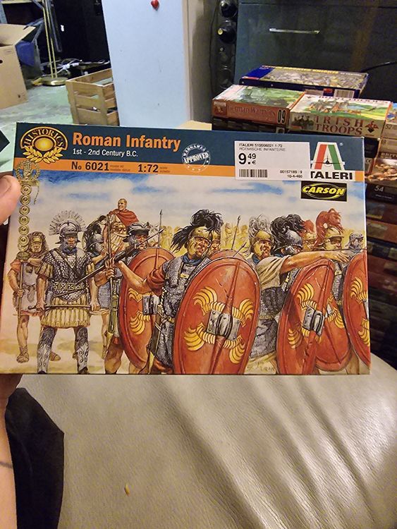 Italeri I6021 - Figurine Infanterie Romaine Échelle 1:72 - Maquette Soldats Romains