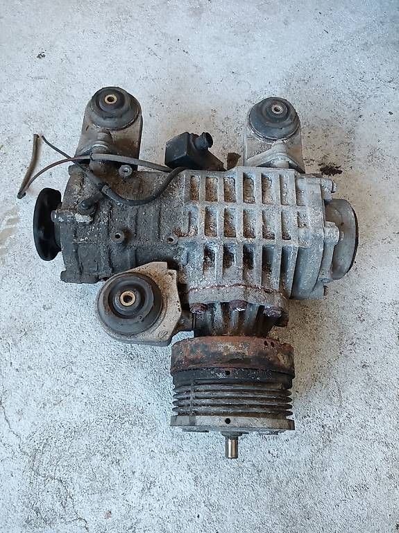 VW Tutti pezzi di ricambio auto: VW T4 DTY Diff. – Usato da Rickenbach LU venduto da kel_2zfz
