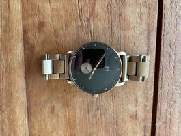 Schicke Uhr von MVMT