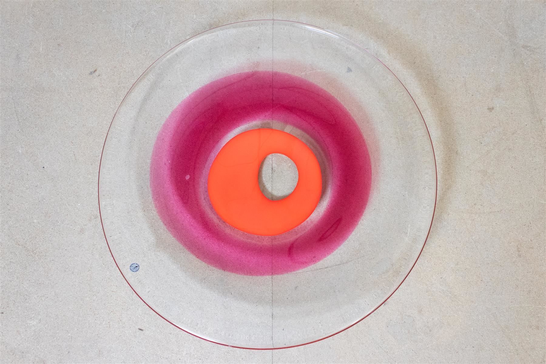 Piatti: Grosser Glasteller Böhmisches Glas Rot – Usato da Zürich venduto da ZuercherBrockenhaus