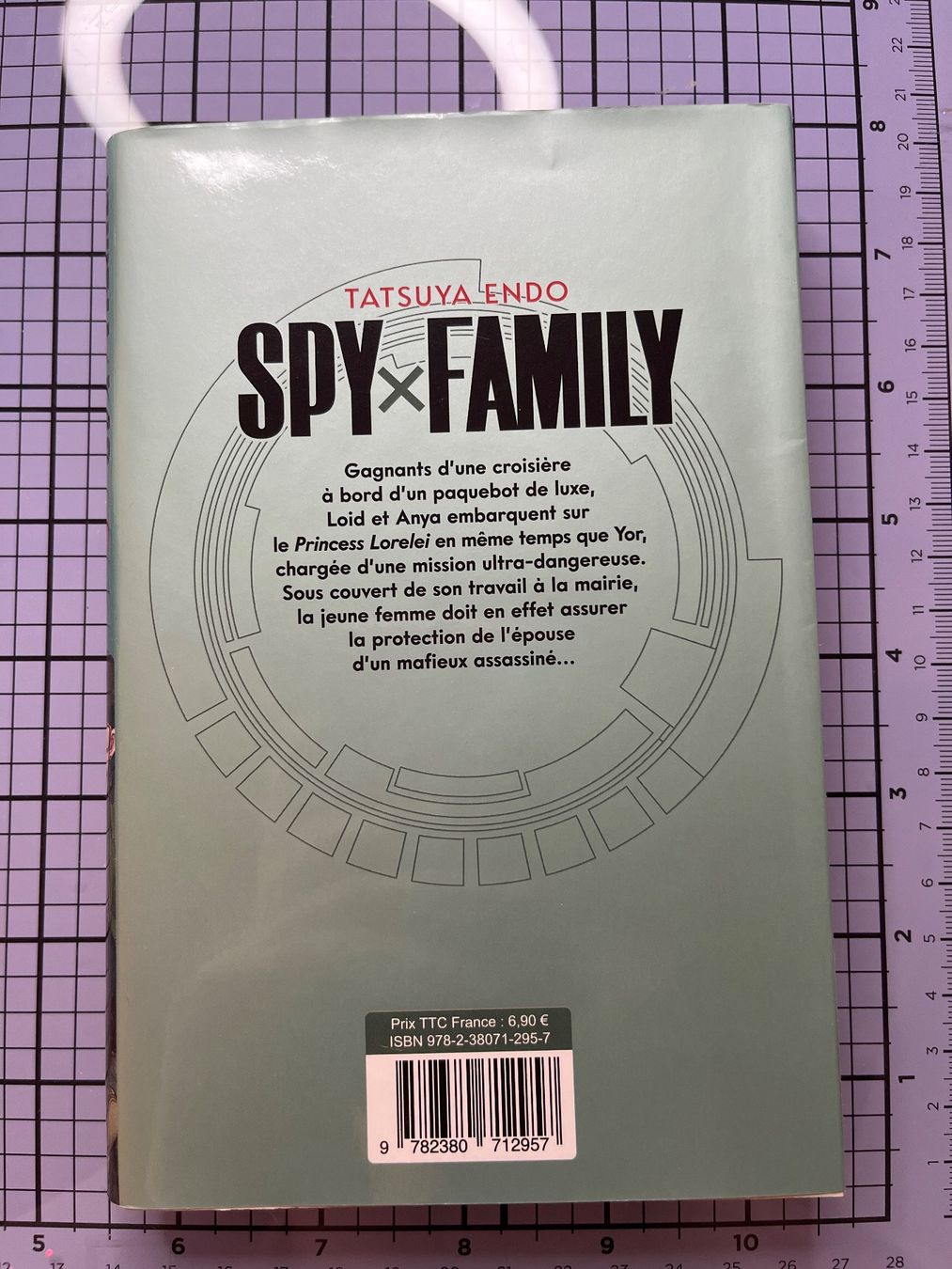 Comics: Spy x family tome 8 – Gebraucht aus Ferpicloz von Catharinaa 1