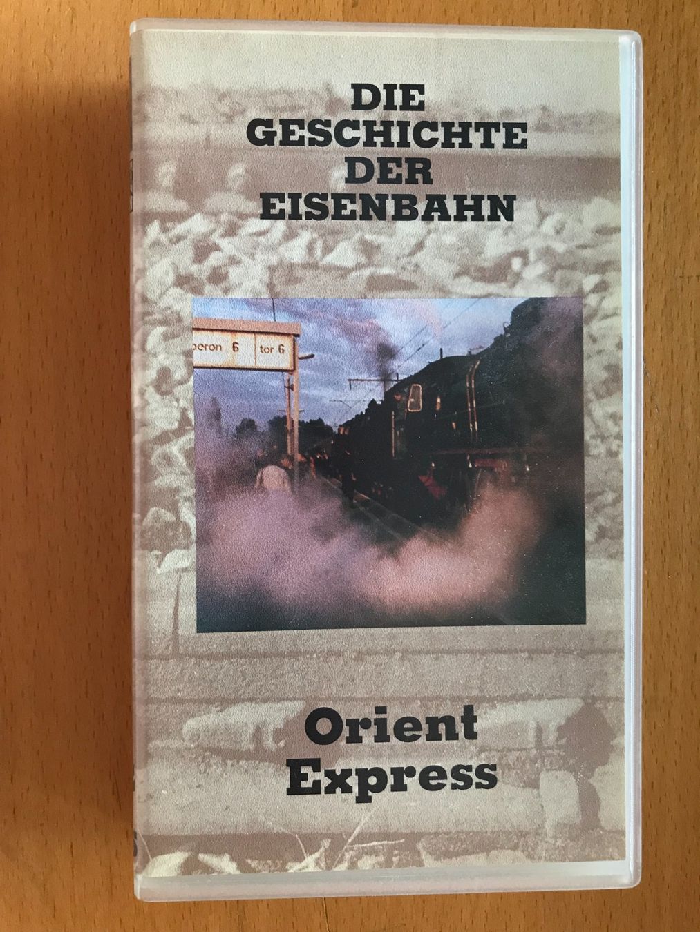 Tutti i VHS: VHS Video Kassette "Orient Express" – Usato da Luzern venduto da mey_s13